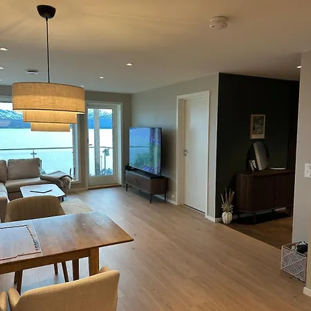 Appartement Modern With A View! Free Parking *