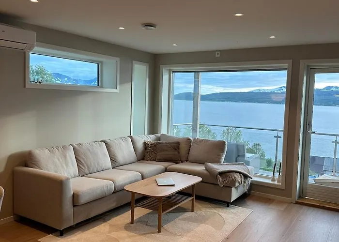 Apartment Modern With A View! Free Parking Tromsø