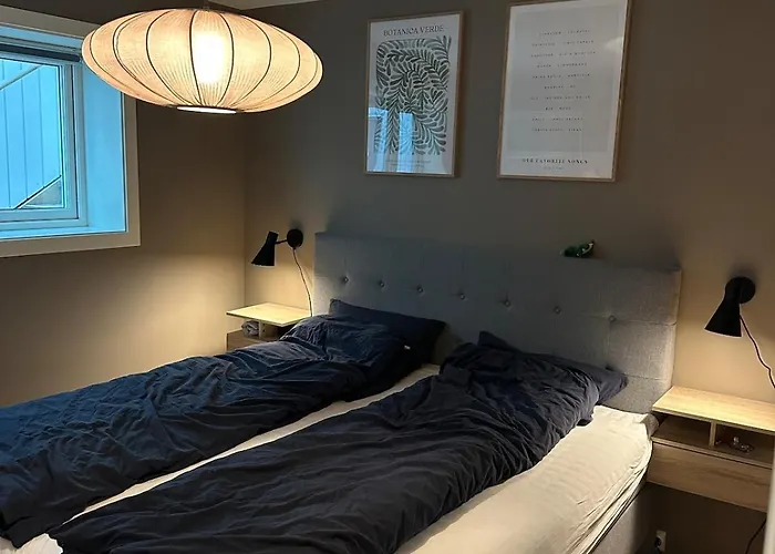 Modern With A View! Free Parking *